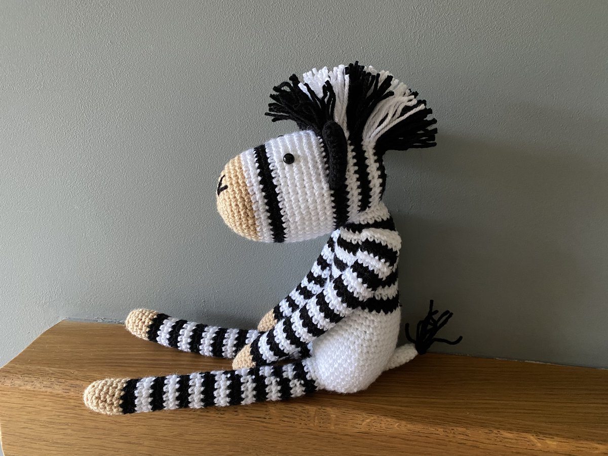 There is a huge variety of animals available at Bitzas including this chap.  This zany zebra is ready for cuddles and would make a fun gift 😊

bitzas.etsy.com/listing/141806…

#handmade #FirstTMaster #MHHSBD #CraftBizParty