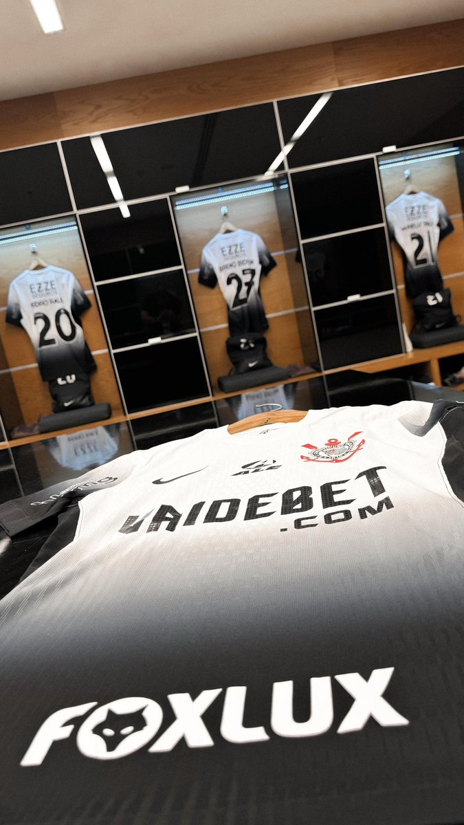 newstimaoemfoco's tweet image. Tudo pronto na #CasaDoPovo! Vamos com tudo Corinthians, hoje é dia de lutar e de vencer. ⚫⚪

📷 Hugo Rodrigues/Agência Corinthians | #SCCPxAME #Corinthians #CopaDoBrasil #TodoPoderosoTimao