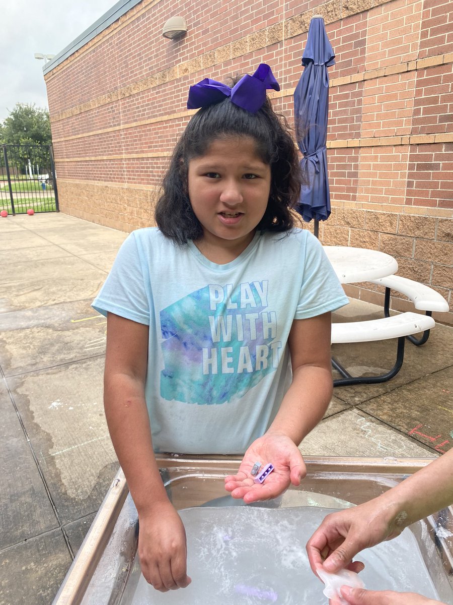 Our Lego Sensory Splash Party was such fun!! 🤩 @n2yllc We celebrate the little things in our class! Everything is more fun with shaving cream, ice &amp; legos! <a href="/LEGO_Group/">LEGO</a> <a href="/KleinISD/">Klein ISD</a> <a href="/tdleeKleinISD/">Terencia Lee</a> @kirstenallman <a href="/aschultzKISD/">Alyx Schultz</a> #KISDPRSquad #KISDACCESS #SpecialEducation #ModelTeacher