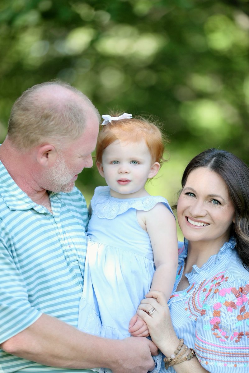 PublisherAbbott's tweet image. Family photos and horse headshots! Got to love amazing #equinephotographers like #kindredspiritphotography