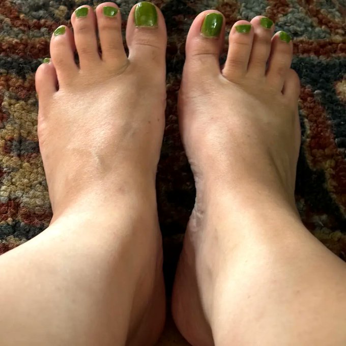 Check me out on https://t.co/IvgCGkiDMG and  https://t.co/ijXJ5JYoz6 https://t.co/yxyZ3kx0kQ