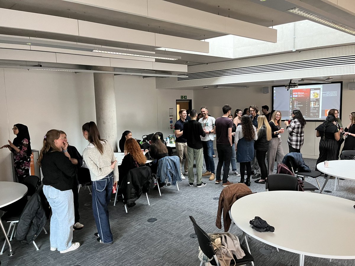 Great to see so many of our students at our social gathering with staff after the last of their exams 🧡 @RHULPsychology community. Looking forward to seeing finalists again at graduation!
