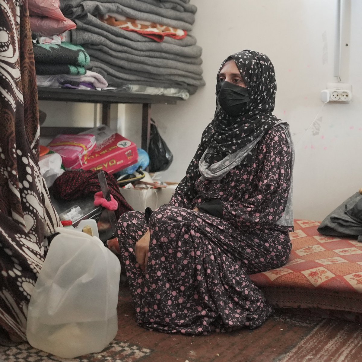 Reproductive health and gender-based violence services are at breaking point in #Gaza. Fuel is scarce. Transport costs are spiralling. Staff are worn out and forced to flee. Risks for women and girls’ are increasing but the most vulnerable have nowhere to turn. #CeasefireNOW