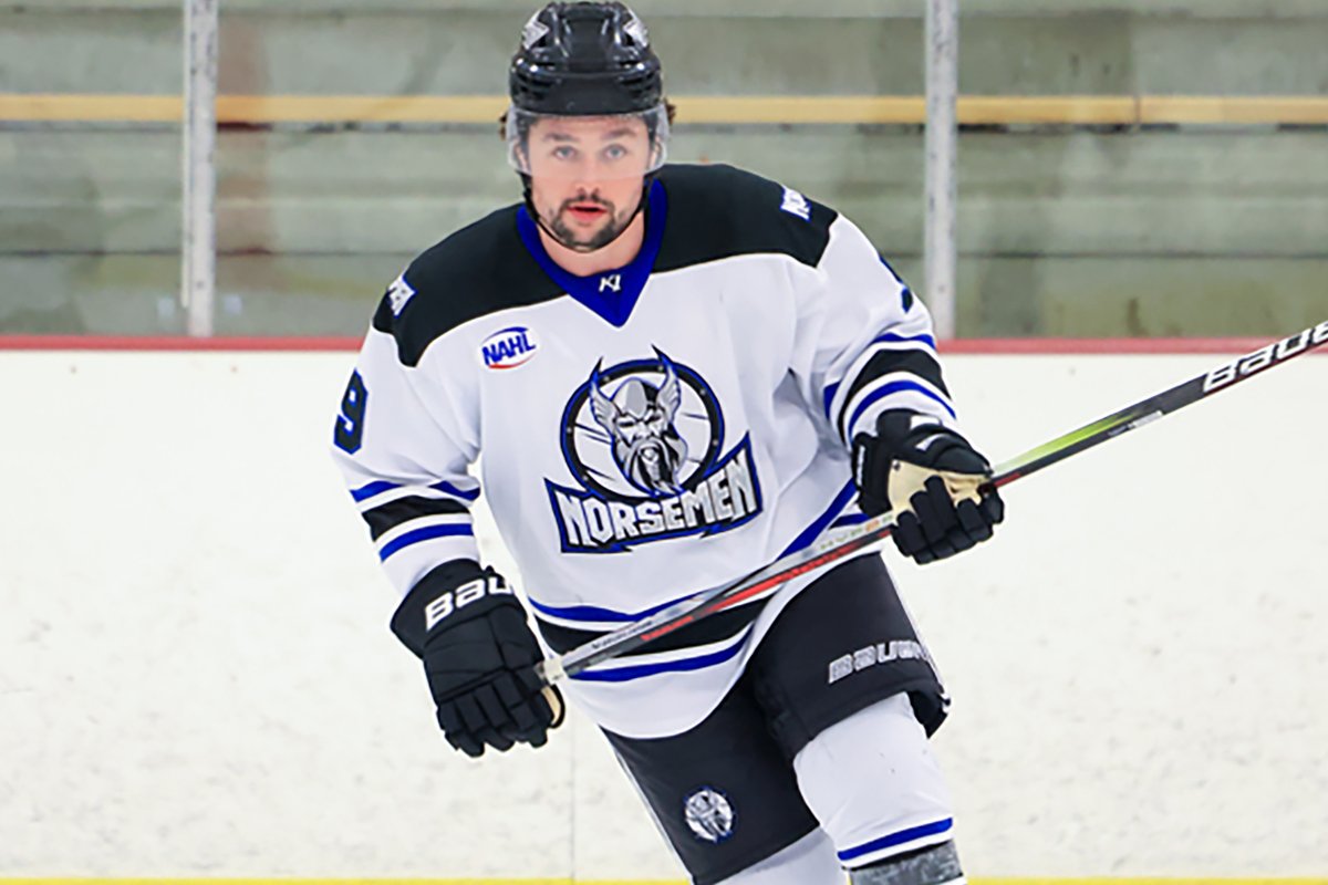 #NAHL Commitment Alert: @StCloudNorsemen forward Niklas Miller has committed to play NCAA Division III college hockey for @OswegoMHockey 📰: nahl.com/news/story.cfm…