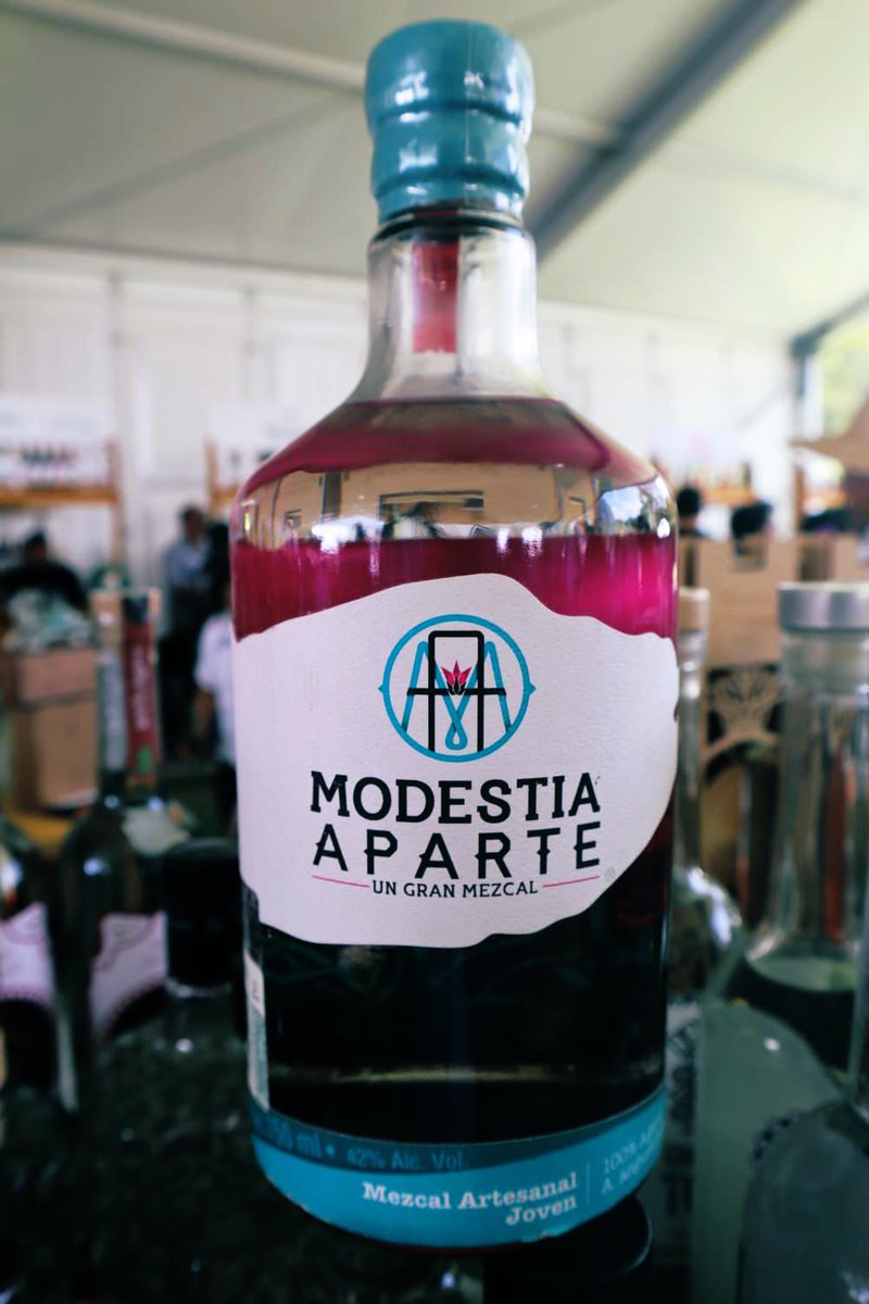 La novena edición de <a href="/Barra_Mexico/">BarraMexico</a> ha sido espectacular.

Gracias a la participación de Komili Destilados, estuvimos presentes en el evento líder de coctelería y buen beber en América Latina.

Nos vemos en la próxima edición para seguir disfrutando de #UnGranMezcal