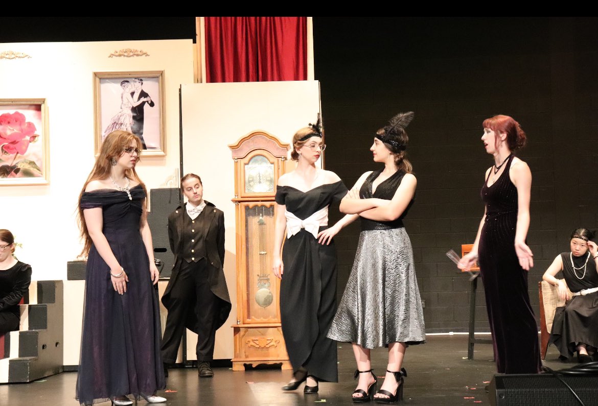 SHS STAGE tweet media