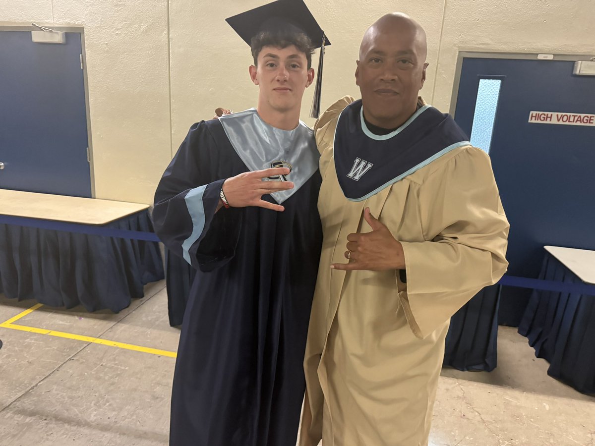 Class of 2024 TE Ezra Heiner! Ezra will continue playing football in the Fall <a href="/BriarCliffFB/">Briar Cliff Football</a> congrats!

#BLEEDBLUE