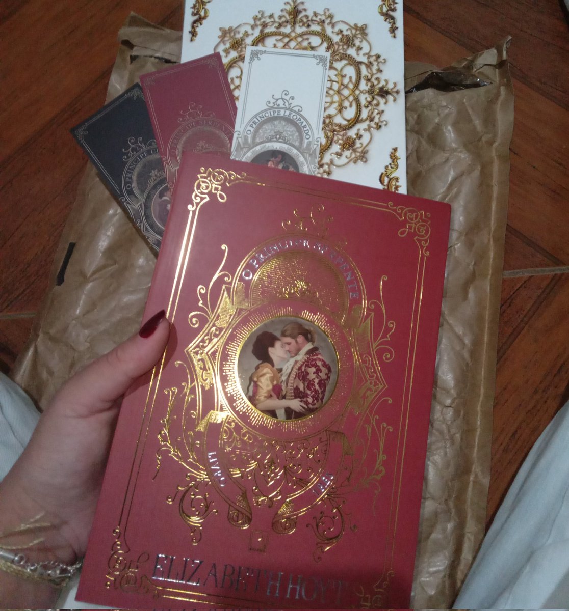 devllie's tweet image. Estou completamente apaixonada 😭😭🫶🏻💞💞💞 eles chegaramm, amooo a Amazon mds, tudinho por 50