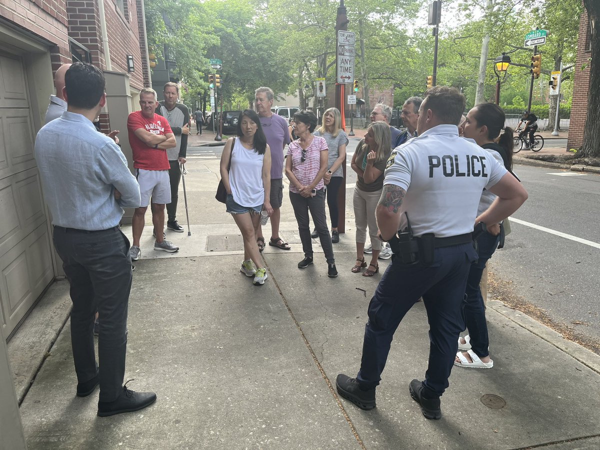 Lt. Ricci met with neighbors on Lombard street to talk about traffic safety and neighborhood concerns. Ideas were shared and relationships were built! 

#PhillyPD #PhillyPolice #Community