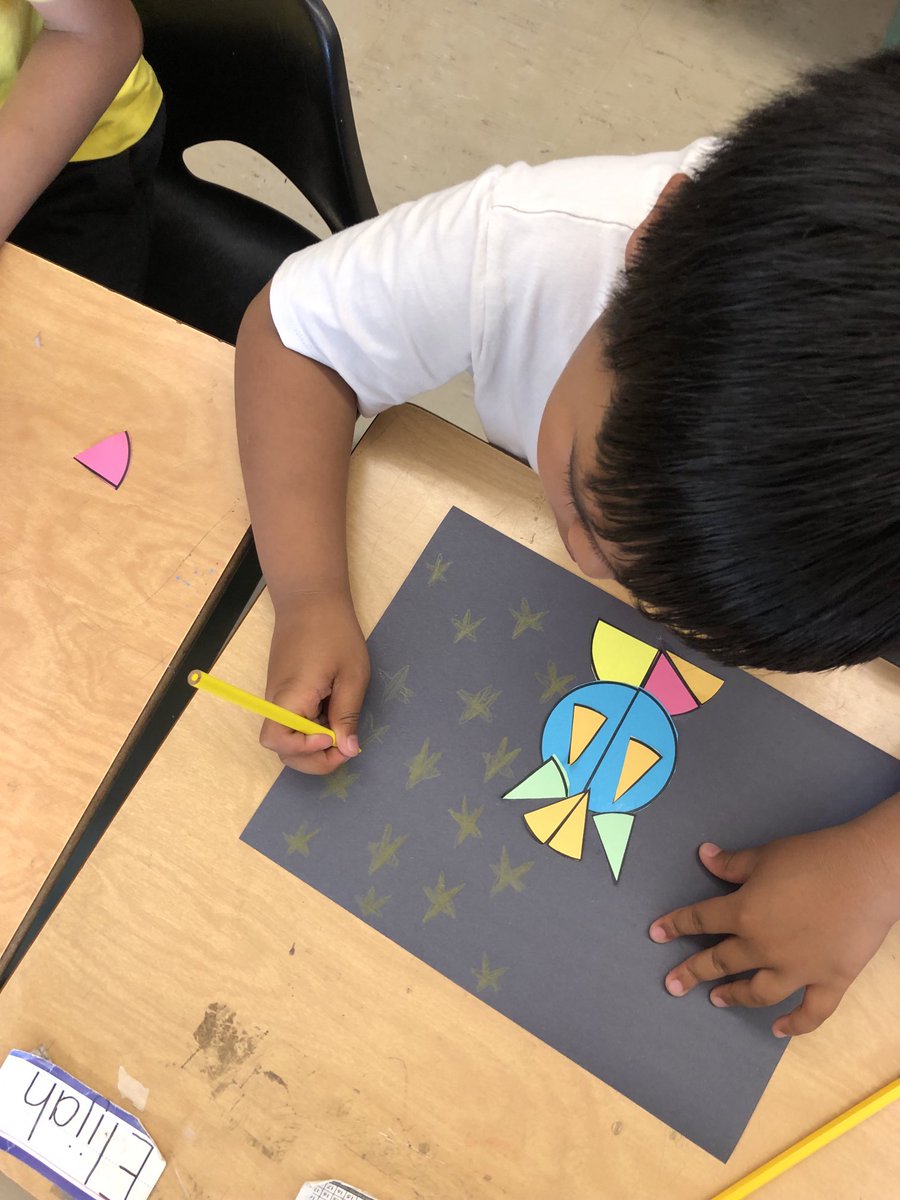 MsKaraoulis tweet media