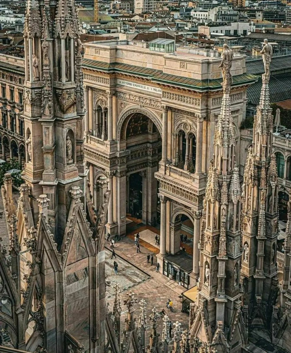 Don't tell me they've built this 1000 years ago using hammers and chisels.

The real question is what kind of technology did they possess back then, and how old are these architectural wonders.