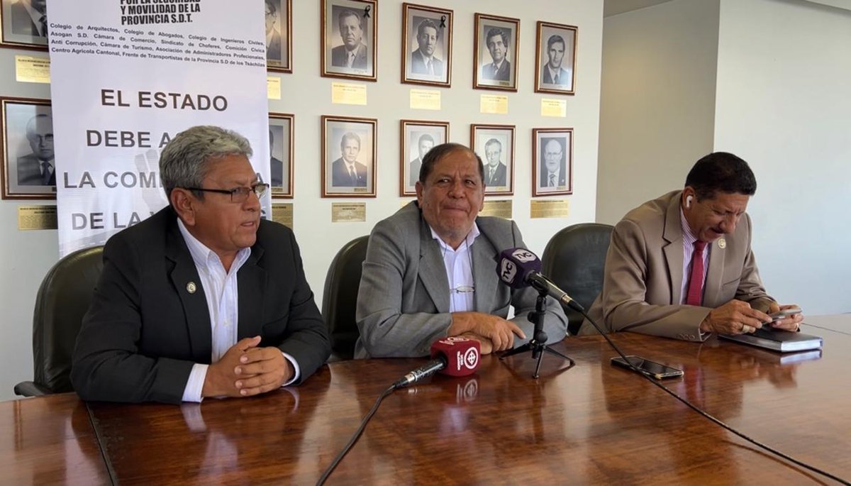 #Nacional | Frente Ciudadano pide la intervención del Gobierno para mantener y ampliar la vía Alóag - Santo Domingo AUDIO ► n9.cl/van39