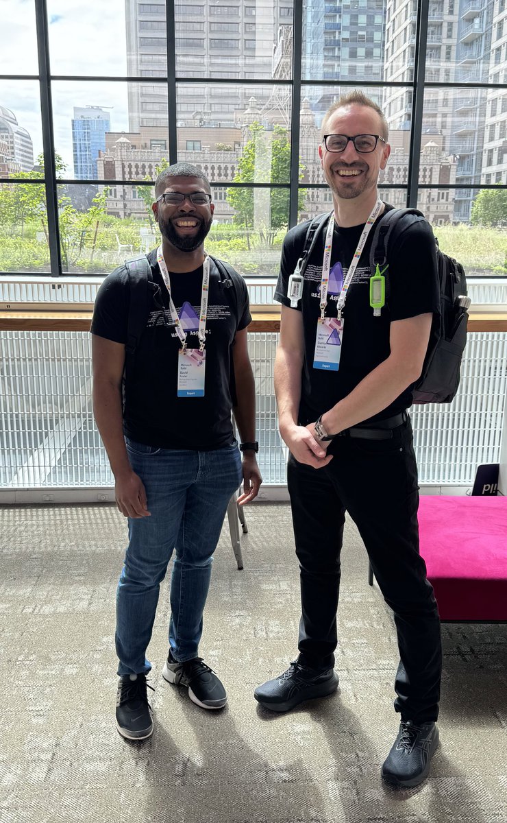 jeffwilcox's tweet image. .NET Aspire dream team @davidfowl @DamianEdwards #MicrosoftBuild