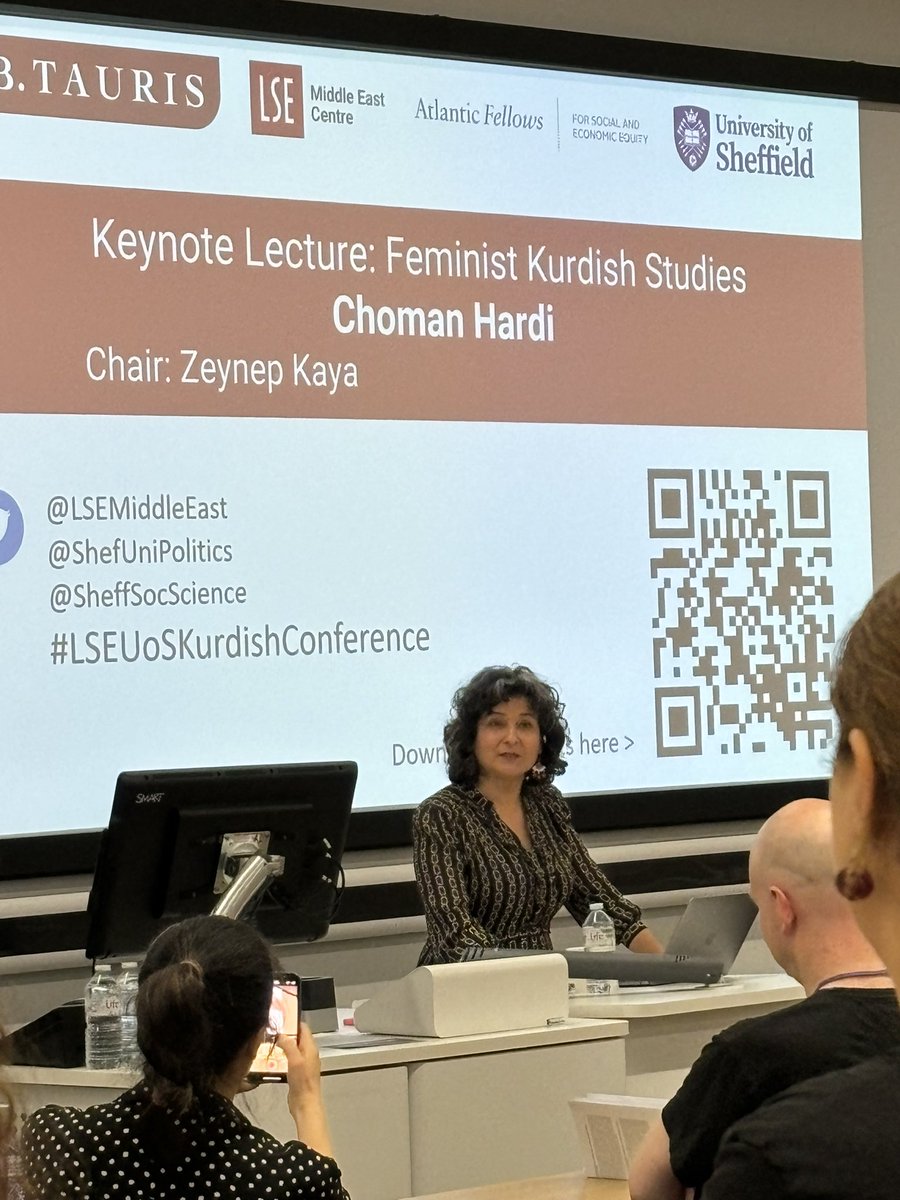 An inspiring talk by poet, academic, and feminist activist @chomahardi capped off the first day of the #LSEUoSKurdishConference. Highly recommend her recent novel “Whispering Walls” for its insight into the Kurdish experience in Iraq and the diaspora. @LSEMiddleEast