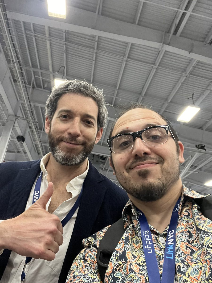 DomenicJoe's tweet photo. Today was epic!
@ScottSigel was amazing on the panel today. Got to meet the legend @jhiller and a lot of other amazing Helium people. #PeoplePowered #LF5G https://t.co/wimUxz0zID