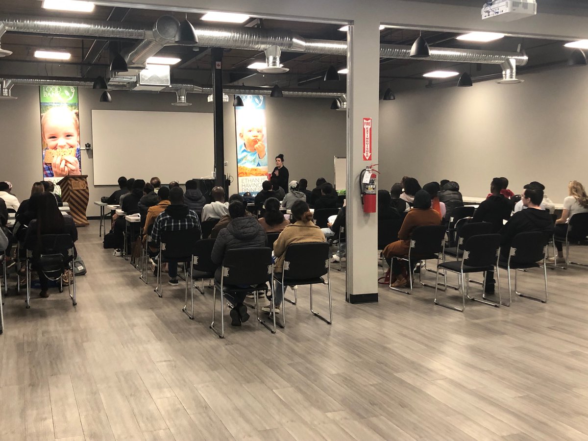 Our Beyond Food program offers FREE courses, events and workshops to everyone - regardless of their association with Edmonton’s Food Bank. This photo is from a recent Financial Literacy workshop in partnership with @atbfinancial. #yeg #edmonton loom.ly/xf-7pVU