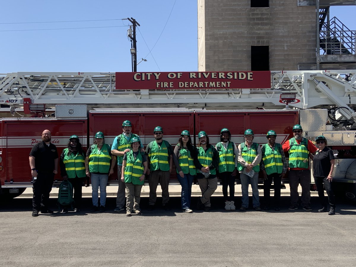 Welcome CERT Class 98! These graduates from across the community will be ready to stand up and help when disaster strikes. Thank you! Want to join this important group? Find when the next City of Riverside CERT Class is at riversideca.gov/readyriverside….

#ReadyRiverside