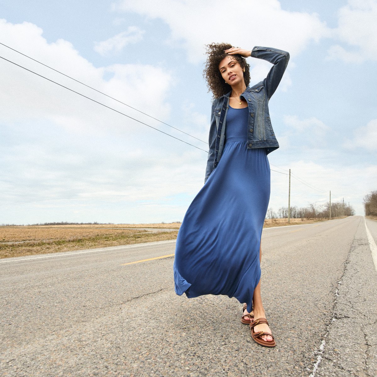 From road trips to outdoor concerts, our Jersey Tank Maxi Dress is a warm-weather staple you'll reach for again and again.

Model Height: 5'10'
Top: ST
Bottom: XST
.
.
.
#americantall #wethetall #tallwomen #tallgirl #tallstyle #tallfashion #tallclothing #teamtall #womenstyle