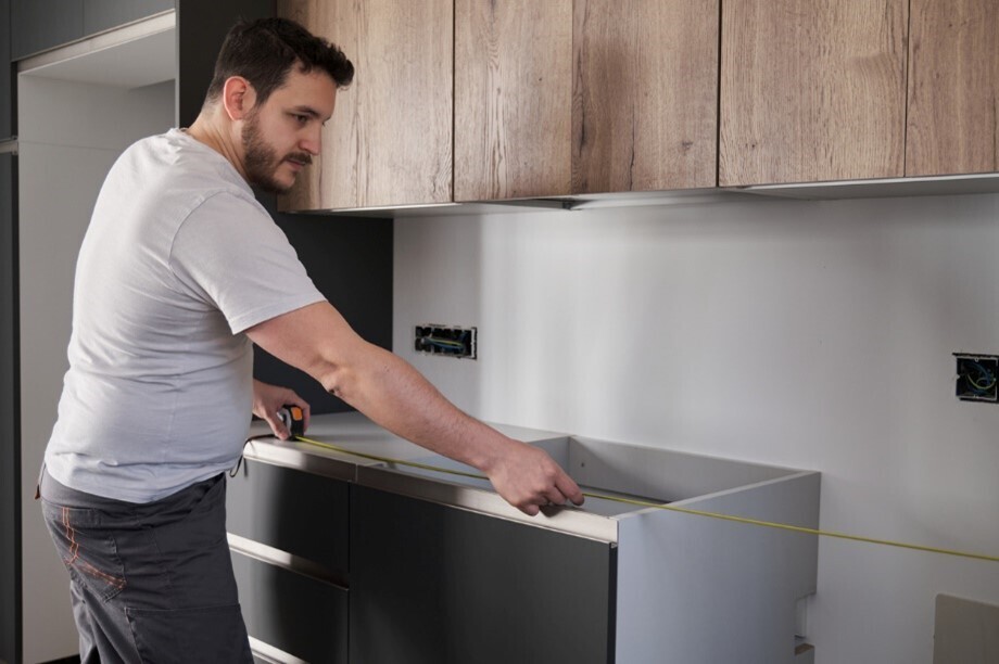 Refreshing Your Kitchen: Budget-Friendly Upgrades for a Stylish House bit.ly/47Q0P4z

#DIY #selfstorage #storage #safeguardit #moving #renting #apartment #clutter #declutter #organize #renovate #kitchenreno