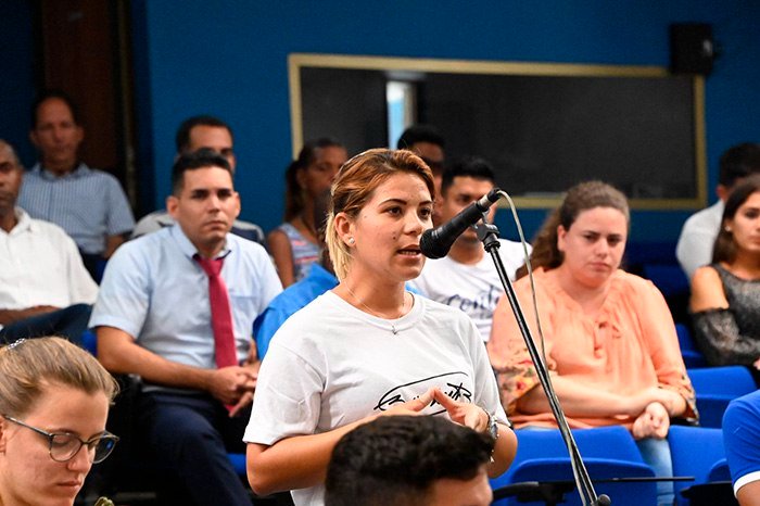 Recién creado Comité de Innovación Juvenil en presencia del presidente <a href="/DiazCanelB/">Miguel Díaz-Canel Bermúdez</a> tiene entre sus funciones impulsar participación juvenil en la solución de los problemas que inciden en el desarrollo de las juventudes
<a href="/EdMartDiaz/">Eduardo Martínez Díaz</a> <a href="/SANTANACITMA/">JOSE FIDEL SANTANA NUÑEZ</a> <a href="/adianez_taboada/">Adianez Taboada</a> <a href="/ArmandoRguezB/">Armando</a>