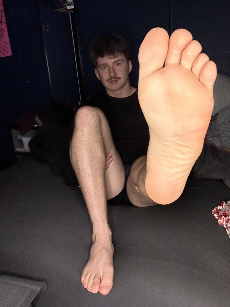 Hungry for a drain, are you ready for daddy?😈