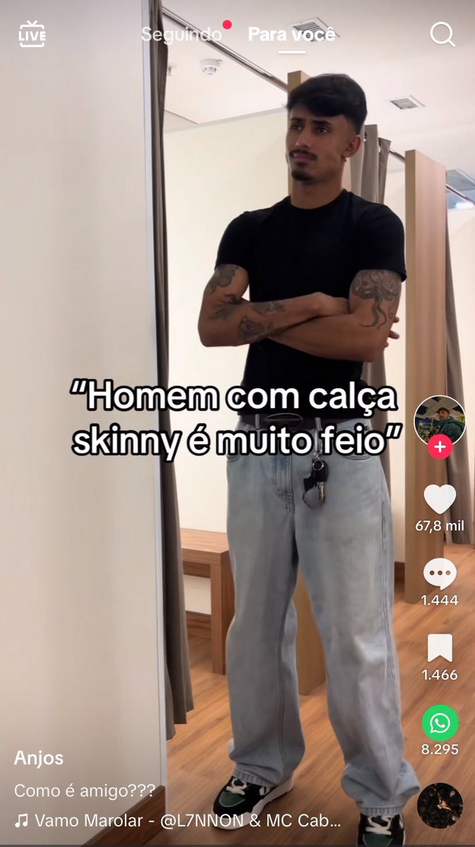 poptime's tweet photo. Deus está triste com homens que usam calça skinny https://t.co/umuxVYDw14