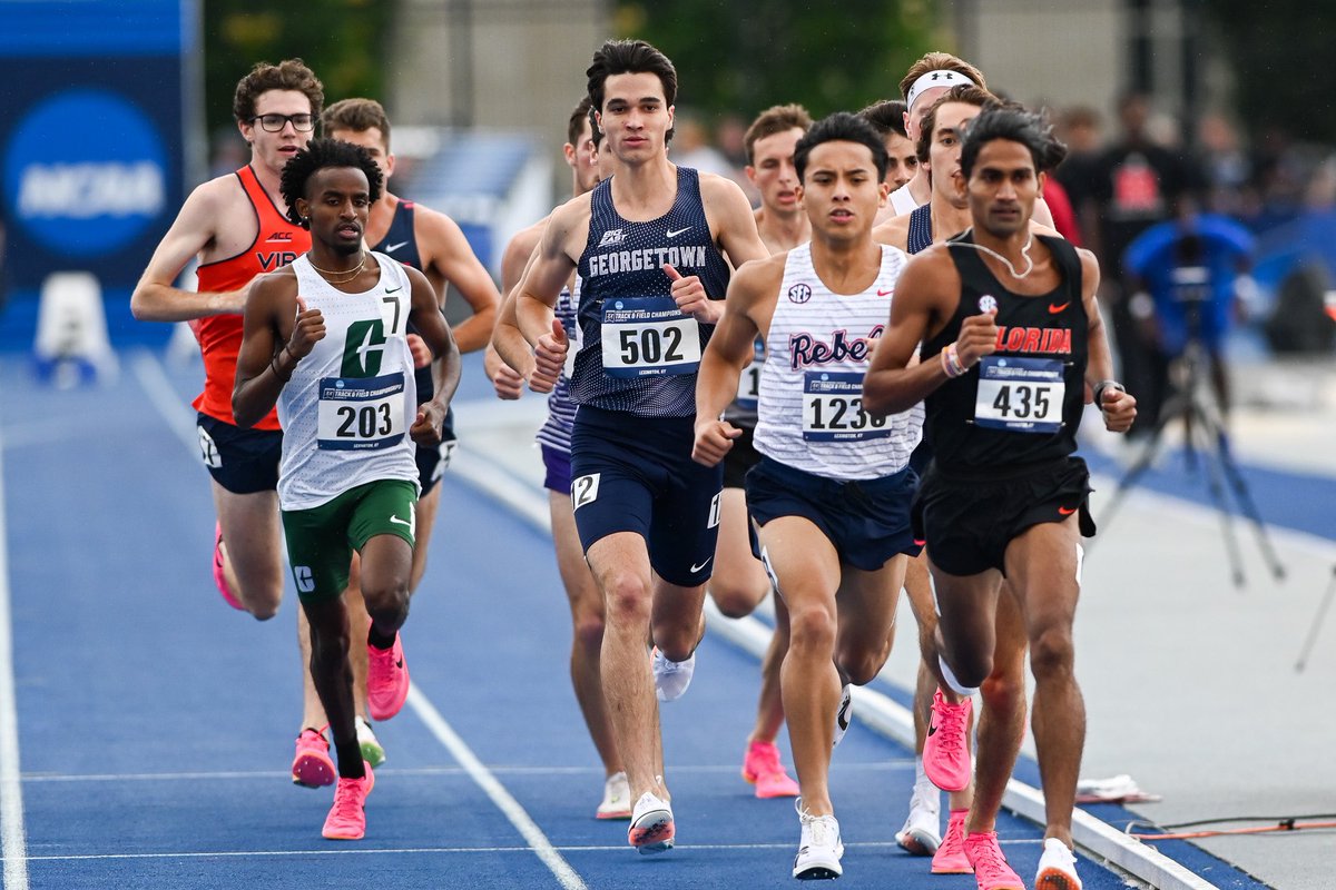 Count ‘em‼️ The Hoyas advance 5 athletes to Friday’s quarterfinals on the first day of the NCAA Outdoor T&F East Prelims! 🗞️: guhoyas.com/news/2024/5/22… #HoyaSaxa 👟