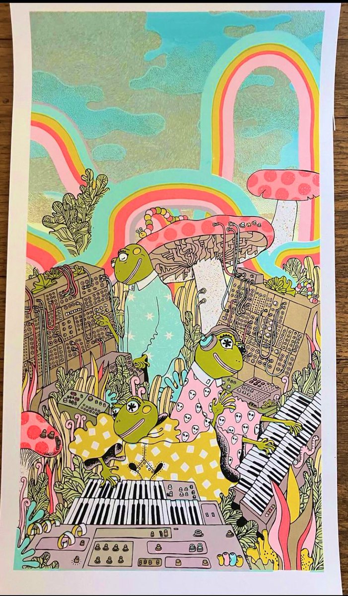 Liv370710913896's tweet photo. Buy my art so I can buy soup for my family lmao I was so up until this mother fucker pocketed all the rent and bills and I had no idea til it was too late and got him kicked out #art #mixedmedia #alternative #screenprints #pencildrawn #layerart #abstractartist https://t.co/kwBkBkUaE6