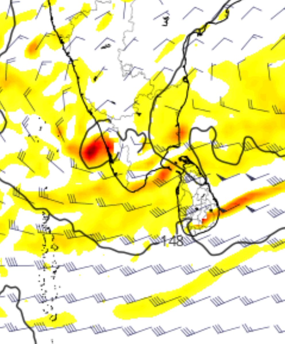 Mylaudy tops with 140.2mm, last 2 days 224.8mm. Today too widespread heavy to very heavy rains will continue in #kanyakumari dist.Vortex seen near Kerala coast will continue to push moist South westerly winds. From saturday rains will completely reduce.