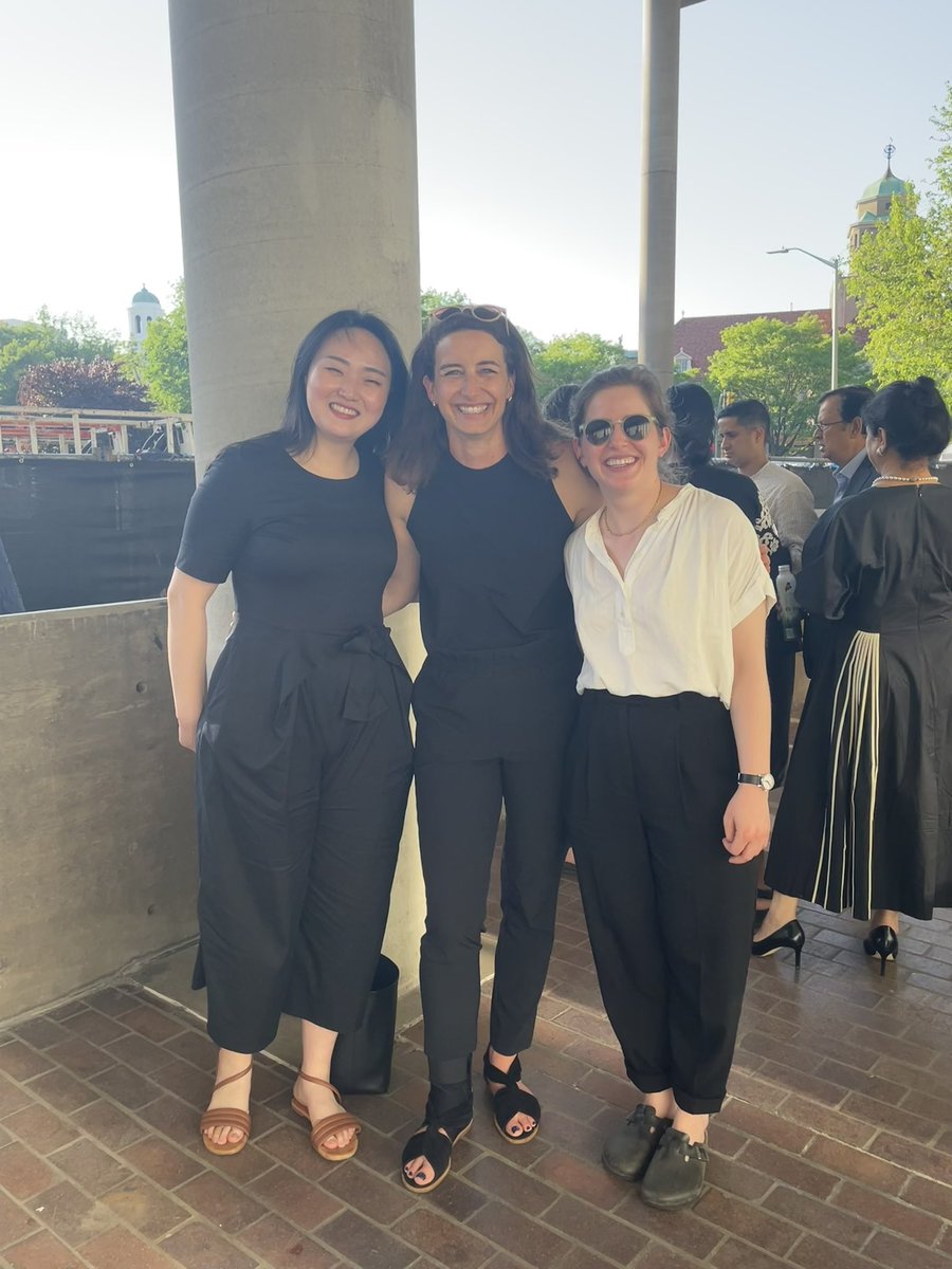 designstudioPM's tweet photo. What a great group to celebrate! Congrats to the Class of 2024 @HarvardGSD 🎉🎉🎉 https://t.co/N6eXUGv0oh