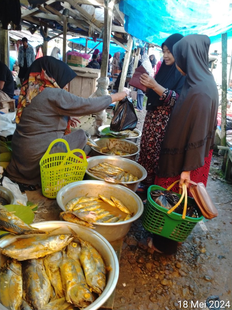 @5thy4chmad, S.Pi.,M.Si tweet media