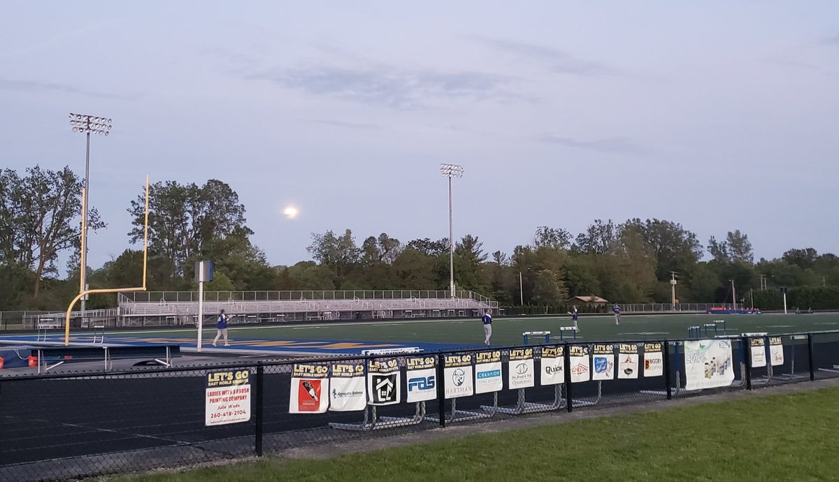 Our season came to an end tonight with a 12-7 loss to Northwood. Can't say enough about these 5 here. Our Seniors wanted to play catch together 1 last time. Thank you guys for a everything, you'll be missed.  <a href="/Hunter_Cole44/">Hunter Cole</a> <a href="/hunterwilley10/">Hunter Willey</a> <a href="/GunnerWilley/">Gunner Willey</a> <a href="/lukemast1/">luke mast</a> <a href="/ReeseRouch21/">Reese Rouch</a>