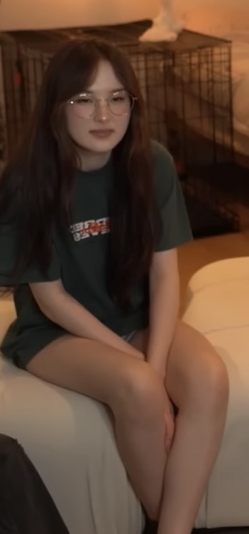 FlippyFlipFlips's tweet photo. thighnakitten 💚 https://t.co/382IklVTfJ