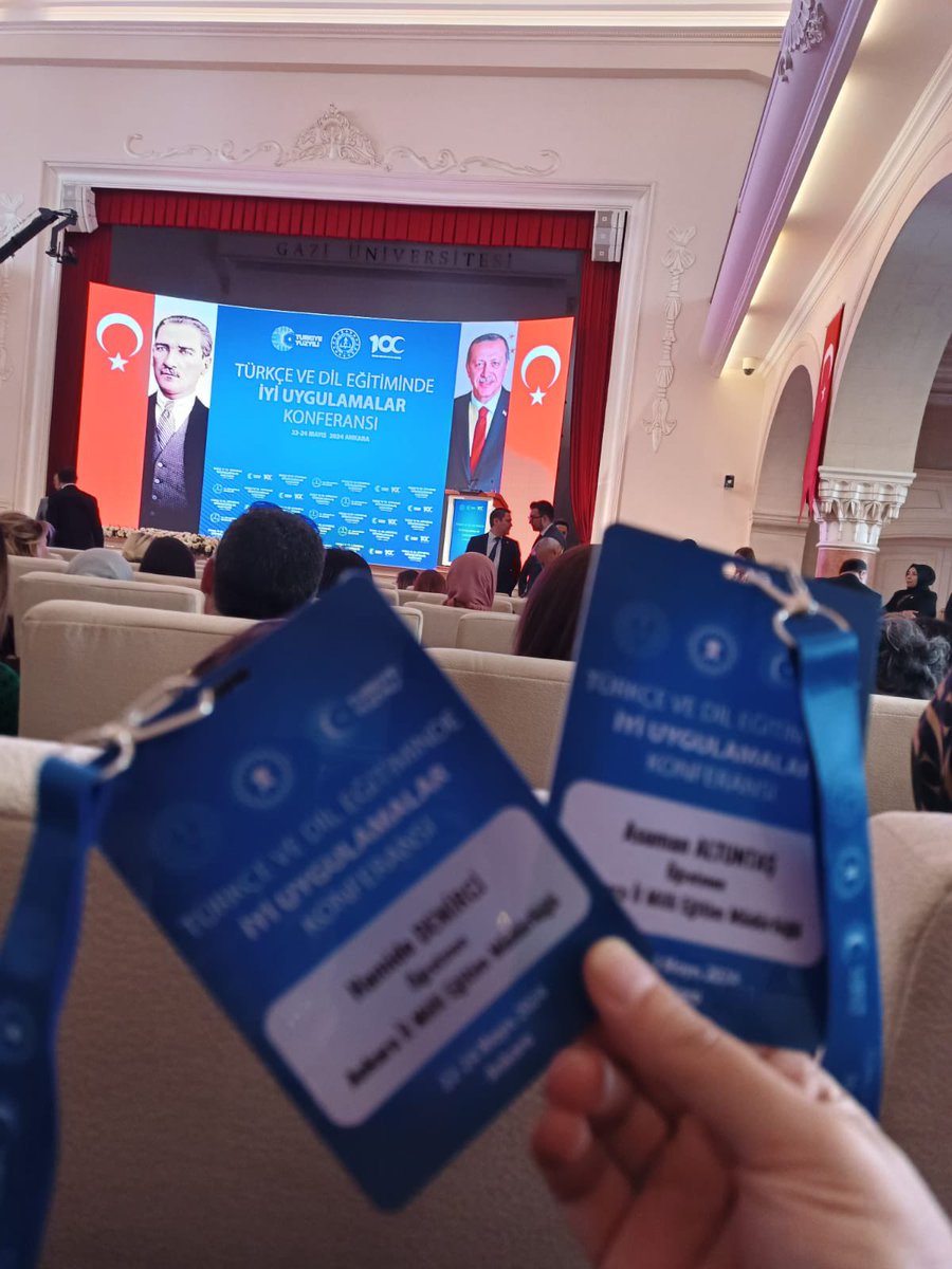pursaklarmtal's tweet photo. Ankara İL MEM Türkçe ve Dil Eğitiminde İyi Uygulamalar Konferansına Türk Dili ve Edebiyatı ile İngilizce branşı öğretmenlerimiz ile katılım sağladık. 💐 @Yusuf__Tekin @Ertugrulcetin06 @kocakysr @BedriEksi @AnkaraMTE @PursaklarMem @mustafakilicgil @muhsingul https://t.co/XZjnGKwFJJ