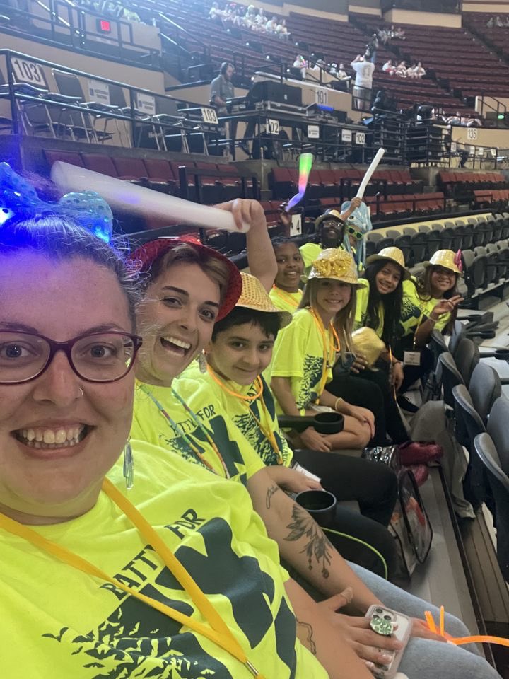 Ana Perez tweet media