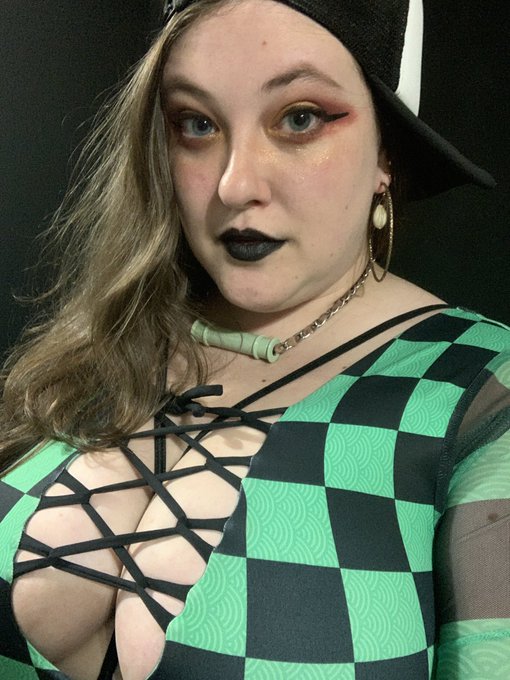 I&rsquo;m that guy your gf tells you not to worry about https://t.co/K29d4UohRS<a href="/tag/bdsm"class="tags"><span>#bdsm</span></a><a href="/tag/demonslayer"class="tags"><span>#demonslayer</span></a><a href="/tag/cosplayergirl"class="tags"><span>#cosplayergirl</span></a><a href="/tag/nsfwtwt"class="tags"><span>#nsfwtwt</span></a><a href="/tag/n"class="tags"><span>#n</span></a>