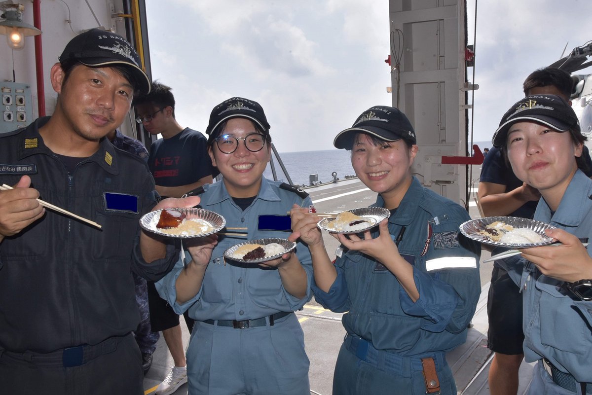 jmsdf_pao_eng's tweet photo. The crew of JS SAZANAMI found solace in experiencing Japan’s culinary culture after along time.
Let’s give it our all for the next mission too!!
#JSSAZANAMI #Japanesefood #smile https://t.co/3fyrB3VIkE