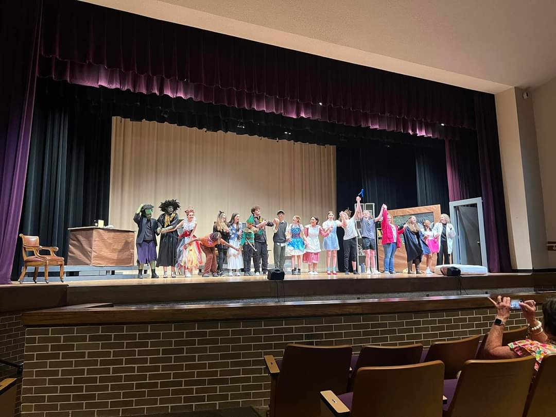 bowman6887's tweet photo. I am so proud of these kids and the amazing show they put on. #LLMS https://t.co/pYOHSH569N