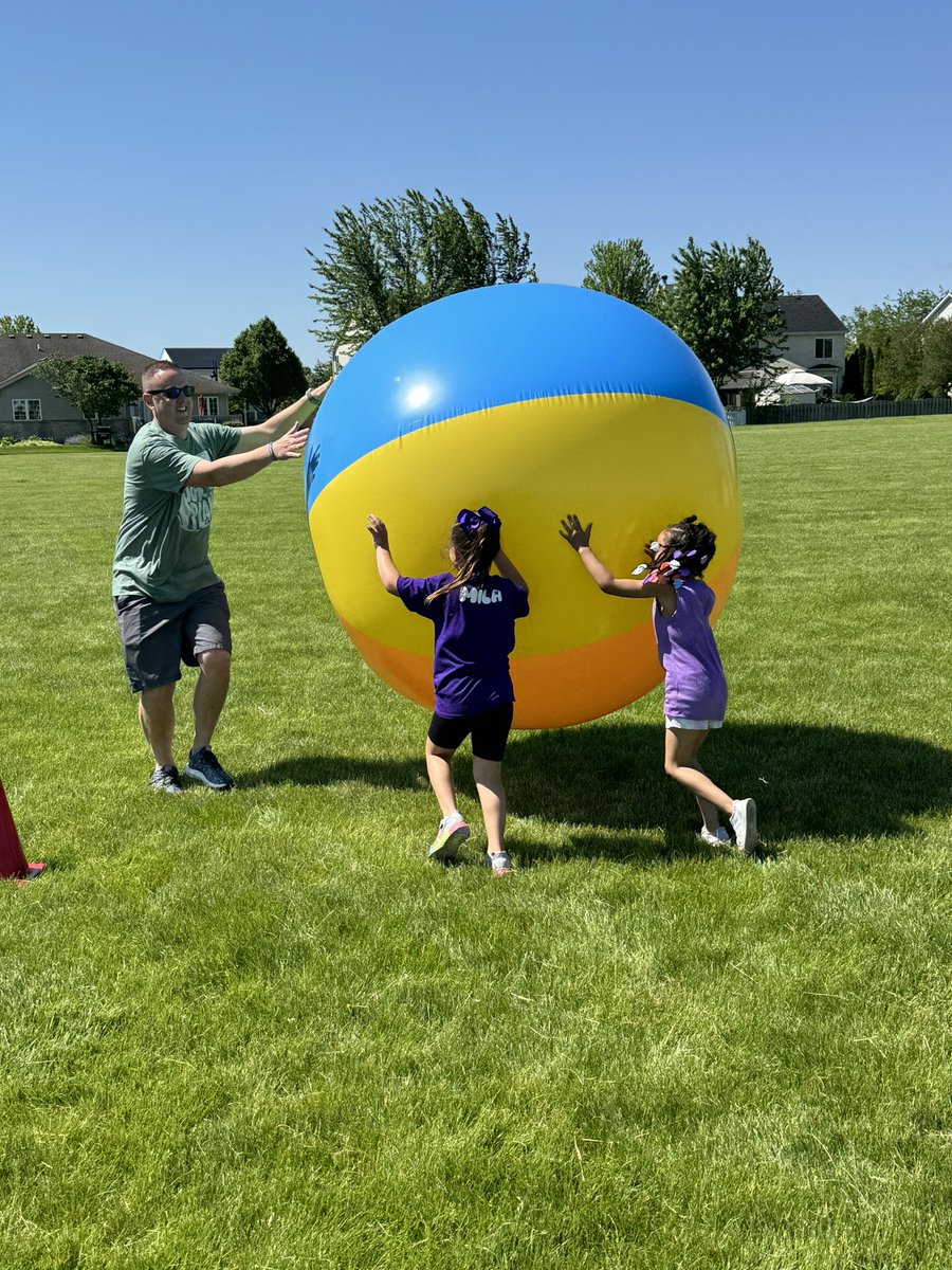 Mrs. Dani Novack (@dani_novack) on Twitter photo Happy Field Day! Thank you ALL for your support and kind words. There was so much JOY happening <a href="/troyhoferelem/">Troy Hofer</a> !☀️ 🎶 🦄 Happy Field Day! Thank you ALL for your support and kind words. There was so much JOY happening <a href="/troyhoferelem/">Troy Hofer</a> !☀️ 🎶 🦄