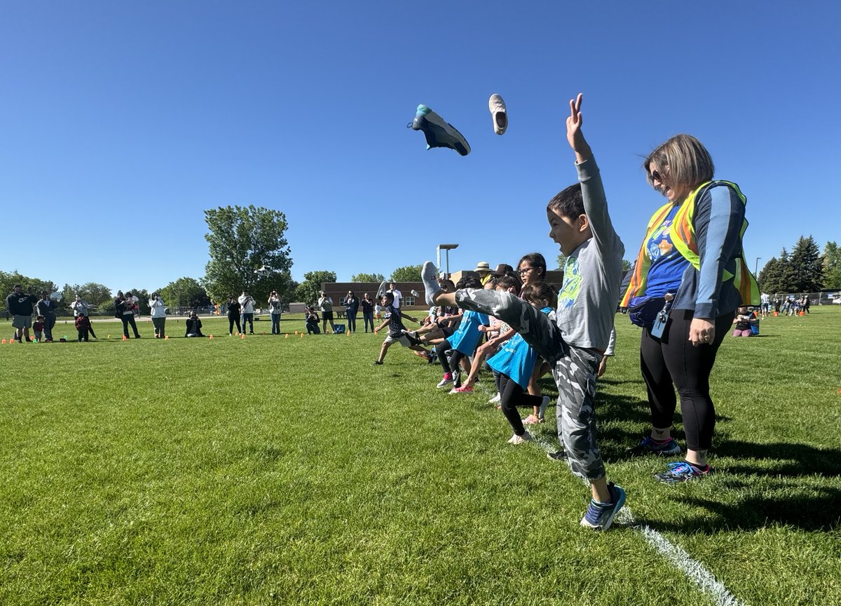 DeAnn Dykes tweet media