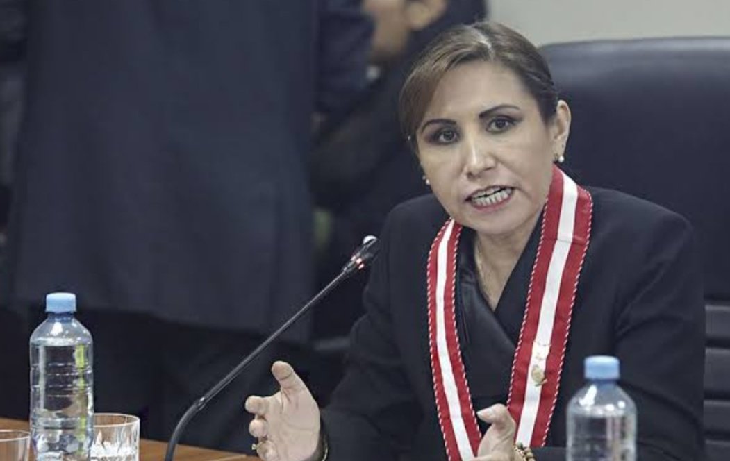 AlertaNewsPeru's tweet photo. 🔴 URGENTE: La Junta Nacional de Justicia destituye a Patricia Benavides como Fiscal de la Nación
#UltimaHora #Urgente #Ahora #JNJ #LoUltimo #Peru #PatriciaBenavides https://t.co/1zuzW21C5I