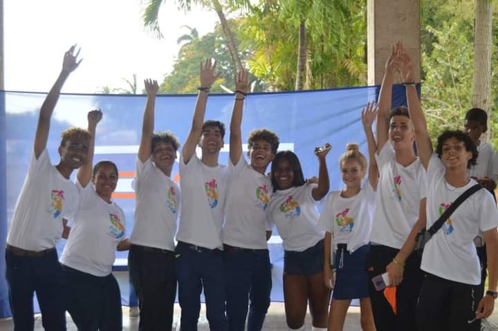 UJCHABANA1's tweet photo. Arrancó el FestiFeem de #LaHabanaDeTodos 

La cultura se impone entre los jóvenes de la #feem 

Los talleres por manifestaciones comenzaron en la Universidad de las Artes.

#LaHabanaViveEnMí #PorCubaJuntosCreamos https://t.co/7ineH15rdf