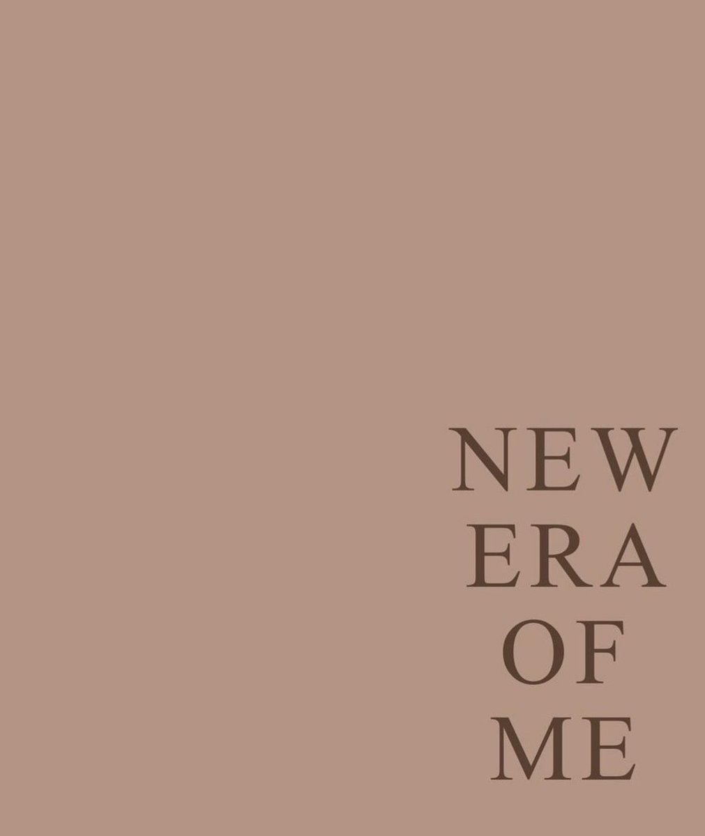 To all the ladies out there… Elevate your life and save for your future! You can do it. I am on my journey. However slow or fast it goes.. Even if it’s a few bucks a day. Bank that… and save for a ☔️ day But definitely for your retirement. I believe in you 💅🏻 &