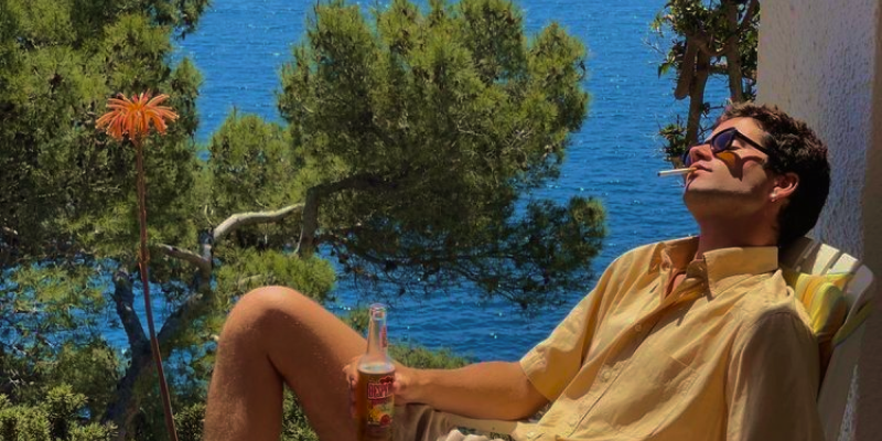 PickingTheLocks's tweet photo. Life is better when you're tanned, jacked, and handsome https://t.co/GhneS5x6sQ