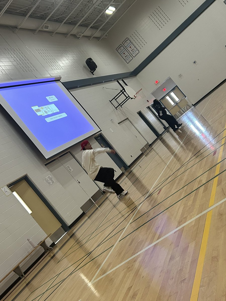 HChild_CCSD's tweet photo. Thank you Allen and Malia for your amazing dance performance and presentation for Asian Heritage Month. 👏🏻 https://t.co/cXlAjVQO9O