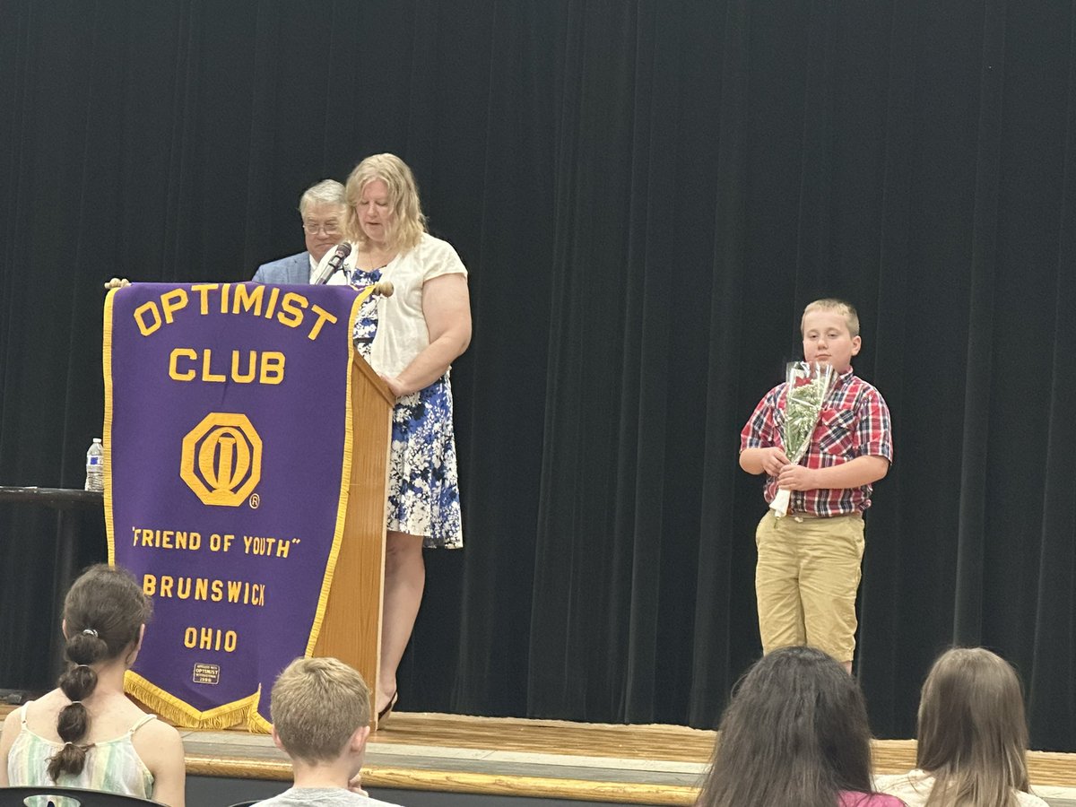 lromph's tweet photo. Congratulations to Huntington Optimist Club’s Youth Appreciation Award recipients Cayton and Gabby. We are so proud of you! @MrsGegorski @BrunswickCSD @BCSDHuntington #JourneyOfABlueDevil #BrunswickPRIDE https://t.co/fvnYVAnGk5