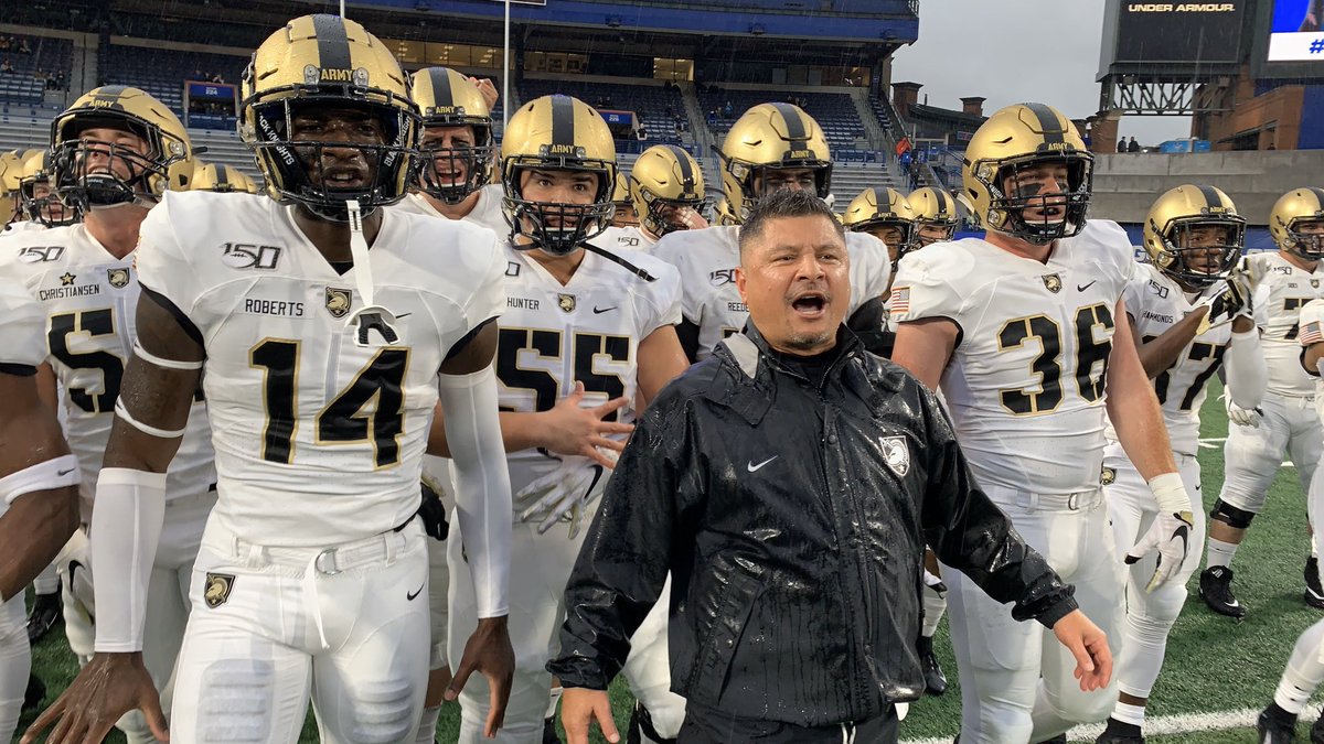 #AGTG After a great conversation I am blessed to have received my 16th D1 offer from Army West Point!!! @CoachJuice17 @ArmyWP_Football @LorenaFootball @Athletics_LISD @SkysTheLimitWR @ActiveTherapyTX