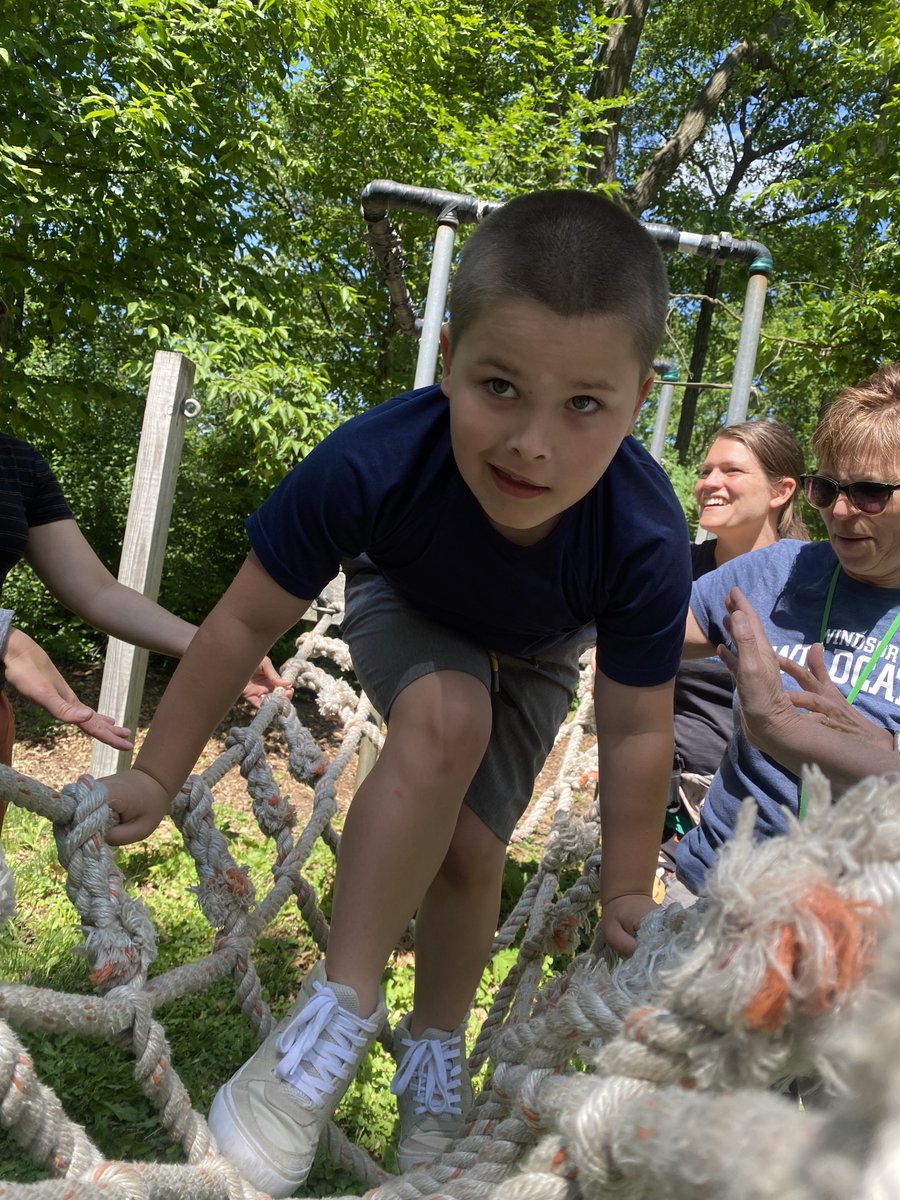 PalmerColando's tweet photo. Bus Ride+Rockets+Animals+Outdoors=FUN! 
🚍🚀🦔🌄

We had a blast at our field trip to Sunrise Lake today! @SunriseLakeOEC @NSSEO_org @WindsorWildcats https://t.co/4JvfqaVOQn