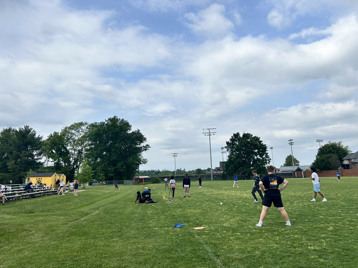 The KMS 8th grade field day was a great success! Lots of sports, activities, fun, and friendship on display for our students. Thanks to the teacher and parent volunteers!! We couldn’t have done it without you.