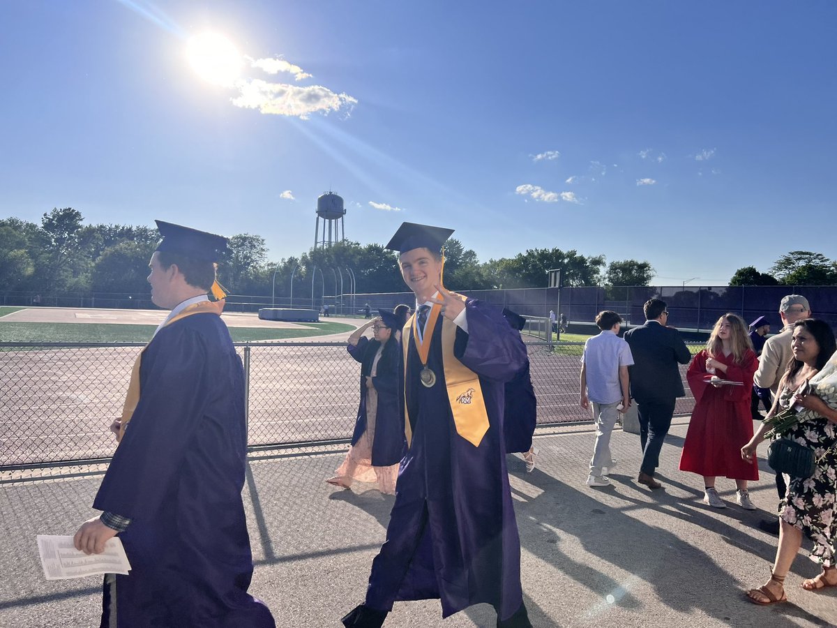 District214's tweet photo. The Mustangs are marching to the finish line! @RMHSMUSTANGS #214grad https://t.co/qkKVF7JYJ1